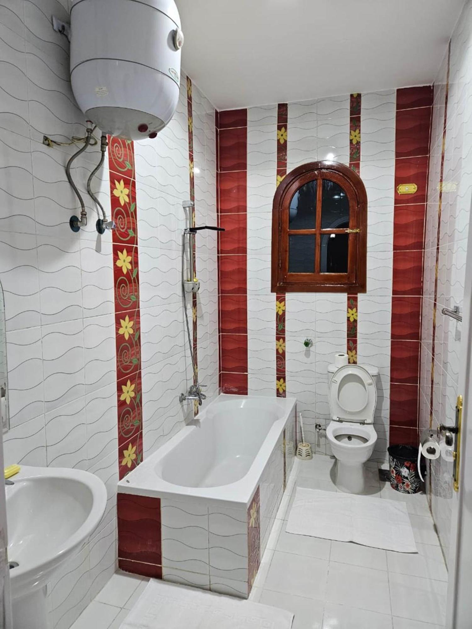 Egypt Garden Apartment *